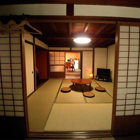 Готель Yanaka No Taisuke Ґудзьо Екстер'єр фото